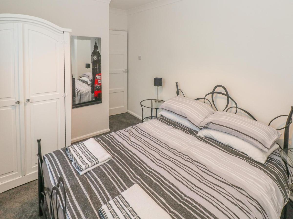 Cwtch Ar Y Mor Villa Burry Port Dış mekan fotoğraf
